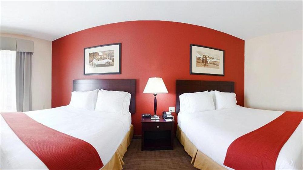 Holiday Inn Express & Suites East Wichita I-35 Andover By Ihg Екстериор снимка
