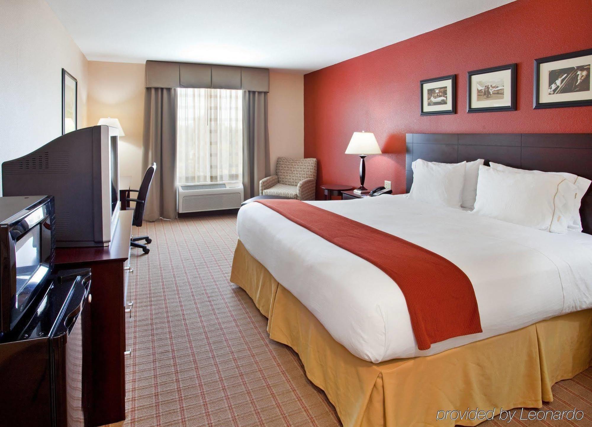 Holiday Inn Express & Suites East Wichita I-35 Andover By Ihg Стая снимка